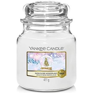Yankee Candle Geurkaars | Snow Globe Wonderland Medium Jar Candle| Snow Globe Wonderland Collectie| Brandtijd: tot 75 uur | Perfecte cadeaus voor vrouwen