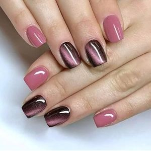 24 stuks Cat's Eye False - Herbruikbare Korte Volledige Cover Glanzende Press-On voor Vrouwen