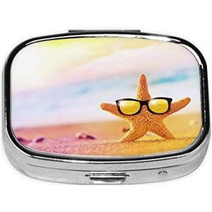 Mooie zeesterren met gele glazen strand bedrukte pillendoos 2 compartimenten medicijnpillenorganisator draagbare kleine pillendoos voor zak of portemonnee pillendoos