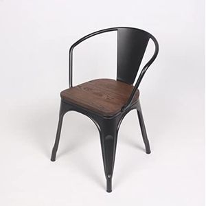 KOSMI - Stoel van zwart metaal en donker hout in industriële stijl Factory stijl van mat metaal, zitvlak van donker hout en armleuningen