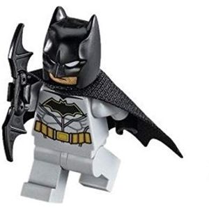 LEGO SuperHeroes: Grijze Batman Minifiguur met Batarangs
