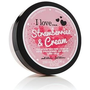 I Love Bodybutter met aardbeien en crème, gemaakt met 87% natuurlijke ingrediënten, waaronder sheaboter en kokosolie voor een zachte en gehydrateerde huid, hydraterend en licht geparfumeerd, bevat natuurlijke fruitextracten, veganistisch vriendelijk - 200 ml