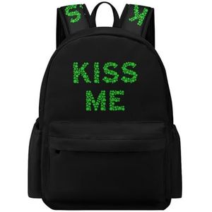 Kiss Me Shamrock Clover Mini Rugzak Leuke Schoudertas Kleine Laptop Tas Reizen Dagrugzak voor Mannen Vrouwen
