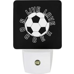 Leef Liefde Voetbal Warm Wit Nachtlampje Plug In Muur Schemering naar Dawn Sensor Lichten Binnenshuis Trappen Hal