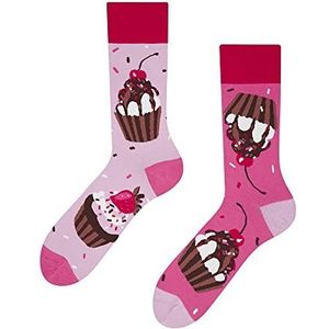 Dedoles Unisex Sokken voor Dames, Heren & Kinderen Katoen Grappige Ontwerpen Voetbal Planten Links Rechts Verschillend, kleur: Roze, motief: Roze cupcakes, grootte: 35-38