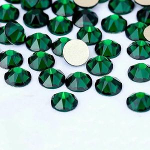 2088 DIY kristal nageldecoraties zonder hotfix, 8 grote en 8 kleine strass steentjes, platte achterkant, plaknagels voor nagelkunst - smaragdgroen - SS30-288 stuks