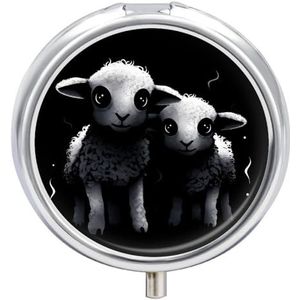 Ronde Pillendoos Motief: Geanimeerde Lam Reizen Draagbare 23 Vakken Medicijnen Metalen Tablet Vitaminehouder Organizer voor Portemonnee Tas