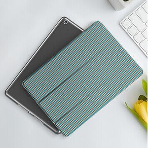 CONERY Case compatibel iPad 10.2 inch (9e/8e/7e generatie) Geometrische, lichtgekleurde achtergrond met verticale lijnen geometrisch ontwerp streep vormen, multicolo, slanke slimme magnetische hoes