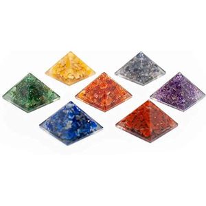 Chakra Set van 7 Orgone Baby Piramides