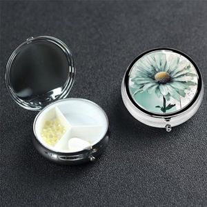 Mint Groene Aquarel Daisy Pil Case Draagbare Metalen Pil Doos 3 Compartiment Pil Organizer Leuke Reizen Pil Container Vitamine Organizer voor Portemonnee Pocket Reiscadeau