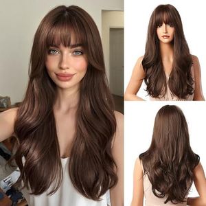 Esmee 24 Duim Lange Bruin Golvende Pruik met Pony voor Vrouwen Synthetische Pruiken Natuurlijke Hittebestendig Haar Pruiken voor Dagelijks Party Cosplay Gebruik