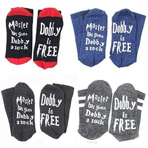 Simoda 4 paar sokken met grappige spreuk Dobby is Free gebreide woorden Crew katoenen sokken voor dames en heren, cadeau, veelkleurig, Medium