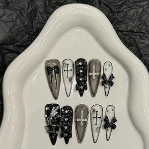 Handgemaakte press-on nagels, lange MouyouGlow, stiletto zwart, 3D kristal, kruisbedels, strik, zwarte sterren, hot chick, Y2K, herbruikbare kunstnagels, 10 stuks 404-S