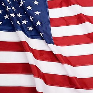 ANLEY EverStrong Series Amerikaanse Amerikaanse vlag 2x3 voet Heavy Duty nylon - geborduurde sterren en genaaide strepen - 4 rijen lock stitching - USA bannervlaggen met koperen doorvoertules 2X3 Ft