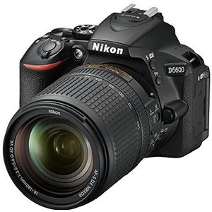 Nikon D5600 - Spiegelreflexcamera Kit - Zwart - 24,2 MP DX CMOS Sensor - AF-S 18-140 VR Zoom Lens