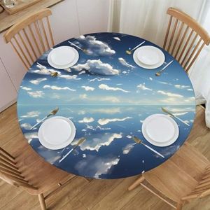 Rond tafelkleed met blauwe lucht en witte wolken patroon, waterdicht en afveegbaar met elastische randen, geschikt voor het decoreren van ronde tafels.