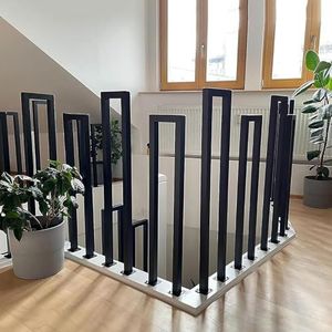 Trapleuning voor Buiten en Binnen, Balustrade Metalen Leuning, U-vormige Balustrade, Trappen Leuning, Trapleuning met Installatieset, voor Balkons Gangen, Zwart, 110cm