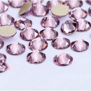 2088 DIY kristal nageldecoraties zonder hotfix, 8 grote en 8 kleine strass steentjes, platte achterkant, plaknagels voor nagelkunst - licht amethist - SS30-288 stuks