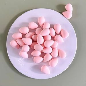 50 stuks Mini Beauty Egg Makeup Blender Zachte kleine make-upspons Cosmetische bladerdeeg for make-up concealer Vloeibare foundation schoonheidstools (Color : Apricot skin)
