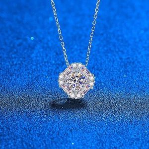Kettingen voor vrouwen, Moissanite vierkante hanger ketting 1CT ronde geslepen diamant Emerald Cut Halo ketting zilveren sieraden