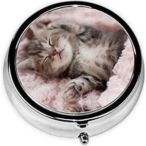Slapende kat ronde pillendoos decoratieve doos container pillendoos, pillendoos met twee compartimenten, handige pillendoos voor op reis