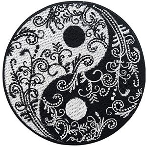 Yin en Yang met bloemen opstrijkbare patch | Ranken borduurpatch, bloemen strijkbare patch, opstrijkbare patches, plantenbadges Finally Home