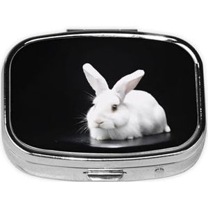 Vierkante pillendoos schattig wit konijn. - 2 compartimenten geneeskunde pillenetui, waterdicht, zak pillenorganisatordispenser, draagbaar voor zak of portemonnee pillendozen