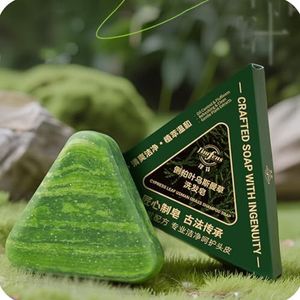 Nature Triangle Shampoo Bar, Nature Seven Green Soap Shampoo, Arborvitae Leaf Herbal Bar for Hair Care for Women (1 Pieces)