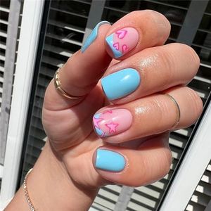 24 stuks Franse nepnagels - Volledige dekking nepnagels Vierkante plaknagels met rood hart - Acryl nepnagels met lijm Elegant Frans ontwerp Leuke nepnagels for vrouwen en meisjes