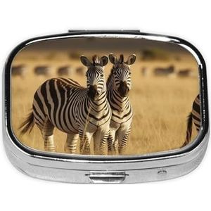 Zebra's in het gras van de savanne print pillendoos 2 compartimenten kleine pillendoos met spiegel pillenorganizer draagbare medicijnpillendoos voor reizen zak portemonnee