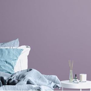 behang effen paars 53 cm x 10.05 m - van Sanders & Sanders