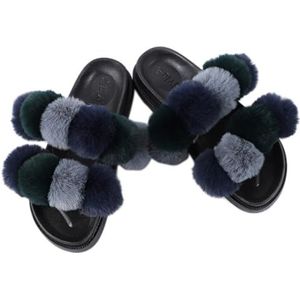 BOSREROY Donzige pantoffels met open teen en pompon - platte, zachte modieuze slippers van imitatiebont voor vrouwen, duurzaam voor binnen- en buitengebruik, Multicolor 27, One Size