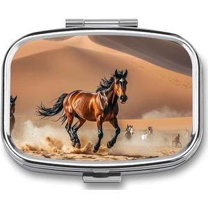Paarden lopen in woestijn storm reizen pillenorganisator een dagelijkse pillendoos voor supplementen pillendoosje met 2 compartimenten, handig voor het dragen en bewaren van medicijndoos