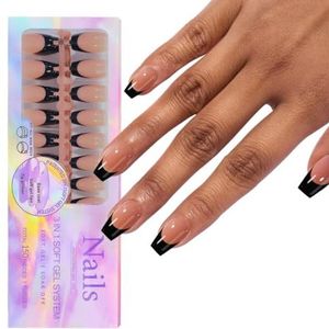 Gel Nail Tips Gekleurde Press-On Nagels 150 Stks 3 in 1 X Coat Tips Vooraf aangebrachte Tip Primer, Base Coat One-Step Valse Nail