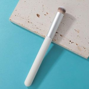 Schuine Cream Concealer Brush Vloeibare Foundation Blending Brush Detail Contour Brush (Size : Black)