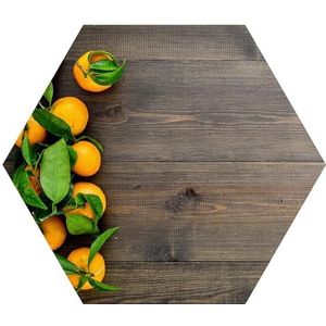 DEQORI Hexagon Muurbehang, zelfklevend, 55 x 47,6 cm, oranje motief op houten planken, textielcanvas, verwijderbaar, decoratief en vormvast, voor woonkamer, kantoor, hal of kinderkamer