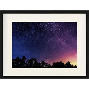 1art1 Sterrenhemels Poster Starry Night Sky With Orange Glow Ingelijste Foto Met Passepartout | Muur Foto's | In Een Fotolijstje 80x60 cm