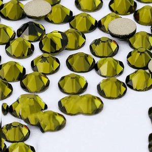 2088 DIY kristal nageldecoraties zonder hotfix, 8 grote en 8 kleine strass steentjes, platte achterkant, plaknagels voor nagelkunst - Olivijn - SS10-1440 stuks