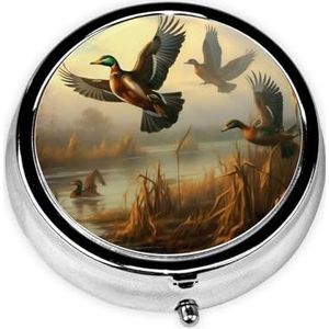 Leuke jacht vliegende wilde draagbare pillendoos - ronde pillenorganisator, doseerkoffer, 3 compartimenten medicijnpillendoosje voor reizen, kleine pillendoos voor portemonnee en zak