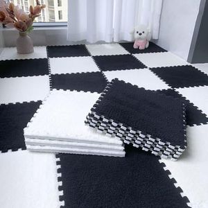 Zeyeo 50 Stuks 12 Inch Pluche In Elkaar Grijpende Zachte Schuimpuzzel Tapijtvierkanten - Tegels Voor De Woonkamer(Black+beige)