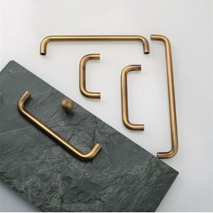 LIANKUOD Scandinavisch minimalisme bronzen meubelgrepen kledingkast keuken kast garderobe nachtkastje handvat kleine kast trekt 1 stuk (kleur: C-5823-96 mm-brons)