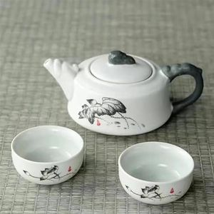 Thee Sets Reizen Voor Kantoor Thuis Reizen Theeservies Cadeau Voor Vriend Chinese Kung Fu Draagbare Keramische Theeset Met Theepot Theekopjes Theeset Reis Theepot (Color : E)