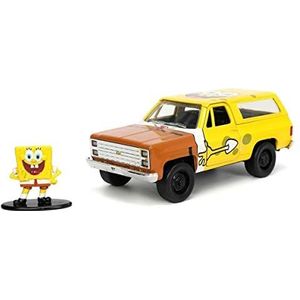 Jada Toys Blazer 1:32 HWR – 1980 Chevy K5 met SpongeBob Figuur Sponge Auto Miniatuur Verzamelaar, 31798Y, geel/bruin, eenheidsmaat