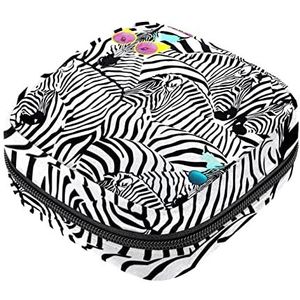 Maandverband Opbergtas, Vrouwelijke Product Pouches Draagbare Periode Kit Tas voor Meisjes Vrouwen Dames Zebra's Zwart Wit, Meerkleurig, 4.7x6.6x6.6 in/12x17x17 cm