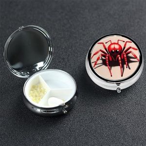 Kleine pillendoos 3 compartimenten, schattige kleine rode spin pillendoos dagelijkse metalen draagbare pillenorganizer voor zak portemonnee reizen pillendoos met spiegel ronde medicijnvitaminehouder