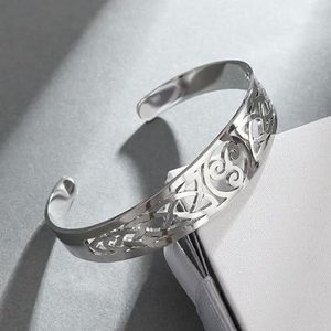 Keltische knoop Triskelion Triple Spiral Triskele Manchet Armband voor Mannen Vrouwen Scandinavische Roestvrij Staal Verstelbare Manchet Sieraden