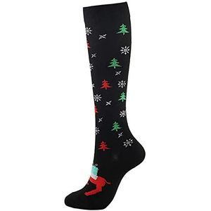 De mannen en vrouwen hebben skilaarzen sokken Veelkleurige kerstkousen over de knie for dames(I)