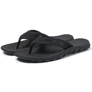 Oakley Men's Operative 2.0 Sandals,9,Blackout