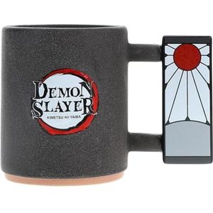 Paladone Demon Slayer mok met Tanjiro Hanafuda oorbel voor handvat, 450 ml (15 fl oz) keramische mok, beker voor fans van Demon Slayer Kimetsu No Yaba Anime