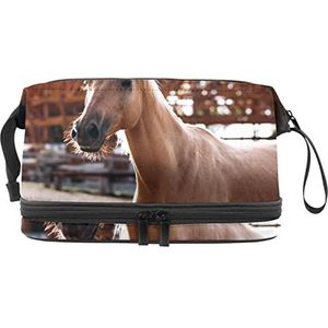 Multifunctionele opslag reizen cosmetische tas met handvat,Bruin paard op Ranch,Grote capaciteit Travel Cosmetic Bag, Meerkleurig, 27x15x14 cm/10.6x5.9x5.5 in